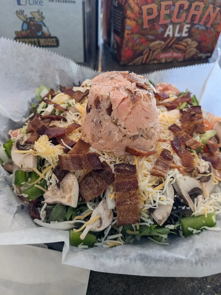 Smoked Salmon blt Salad